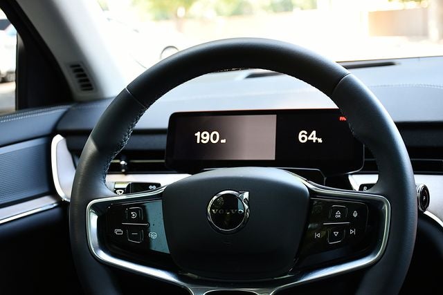 2025 Volvo EX90 Twin Motor Performance Ultra 6-Seater