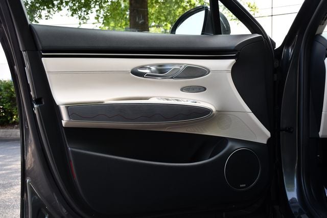 2022 Genesis GV70 2.5T