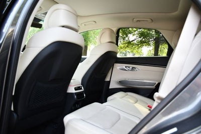 2022 Genesis GV70 2.5T