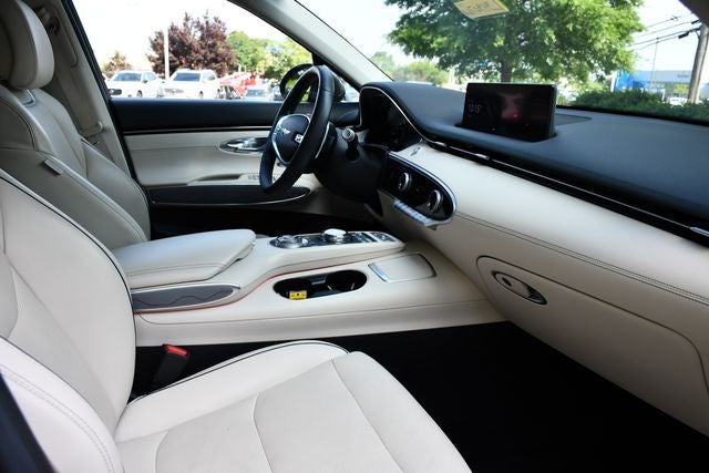 2022 Genesis GV70 2.5T