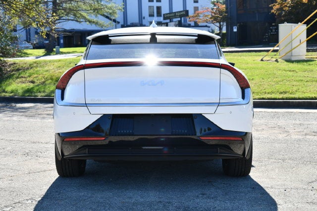 2022 Kia EV6 Wind