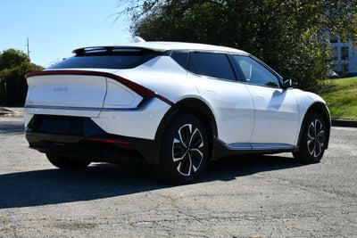 2022 Kia EV6 Wind