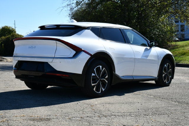 2022 Kia EV6 Wind