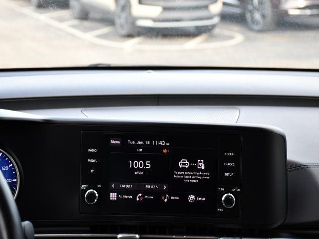 2024 Kia Carnival LX