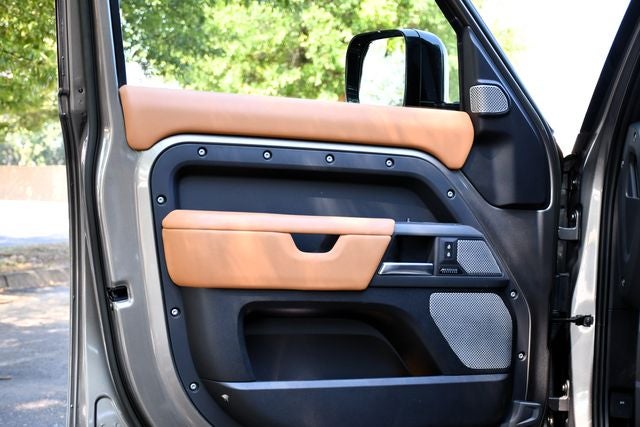 2023 Land Rover Defender 130 X