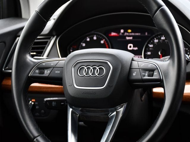 2023 Audi Q5 45 S line Premium quattro