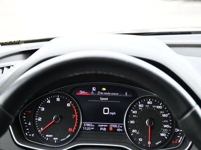 2023 Audi Q5 45 S line Premium quattro