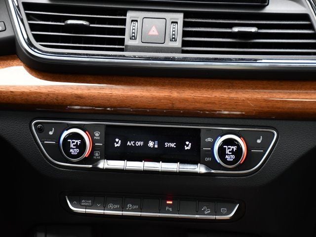 2023 Audi Q5 45 S line Premium quattro