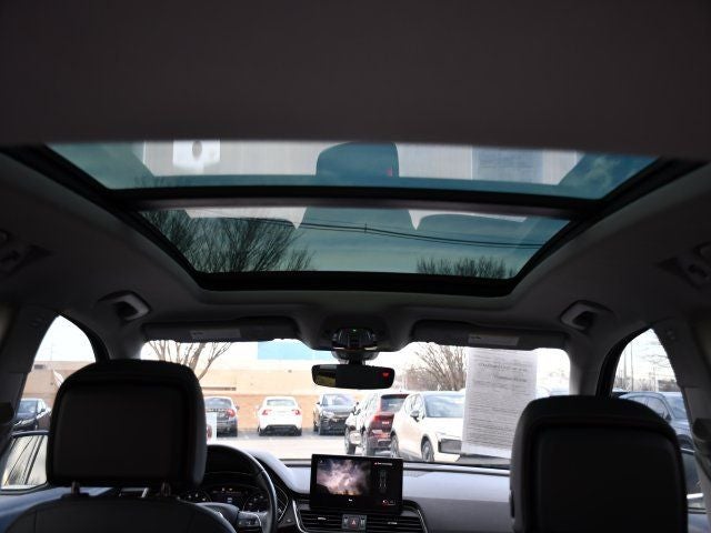 2023 Audi Q5 45 S line Premium quattro