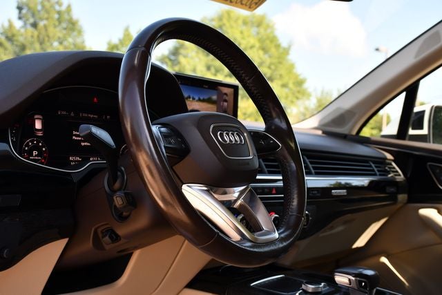2019 Audi Q7 55 Premium Plus quattro