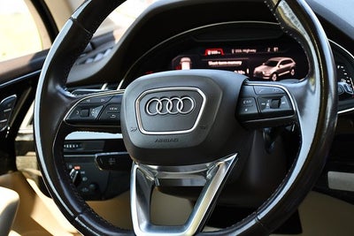 2019 Audi Q7 55 Premium Plus quattro