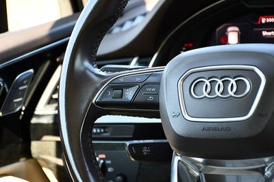 2019 Audi Q7 55 Premium Plus quattro