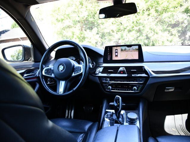 2018 BMW 5 Series 540i