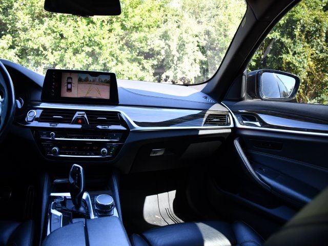 2018 BMW 5 Series 540i