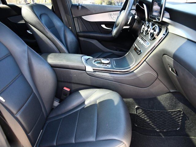 2019 Mercedes-Benz GLC GLC 300