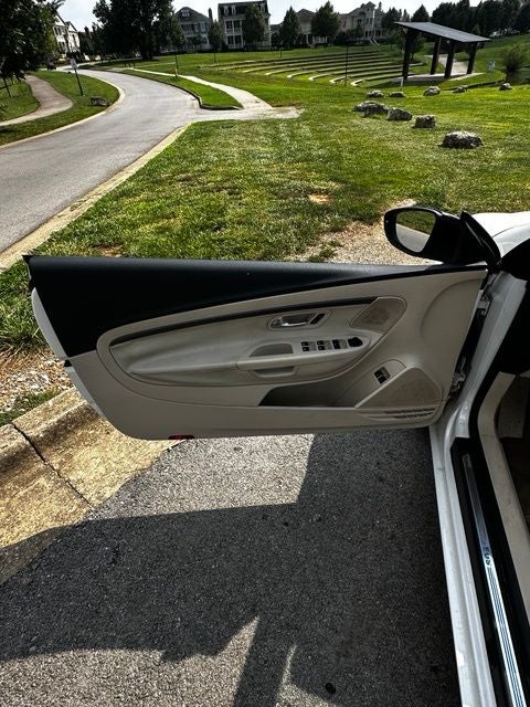 2011 Volkswagen Eos Komfort Edition