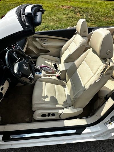 2011 Volkswagen Eos Komfort Edition