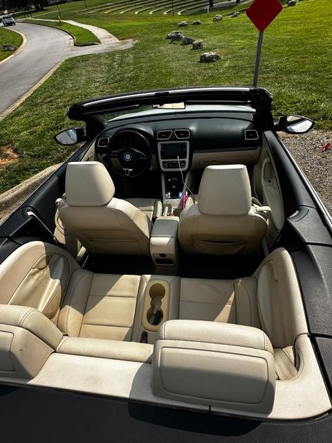 2011 Volkswagen Eos Komfort Edition
