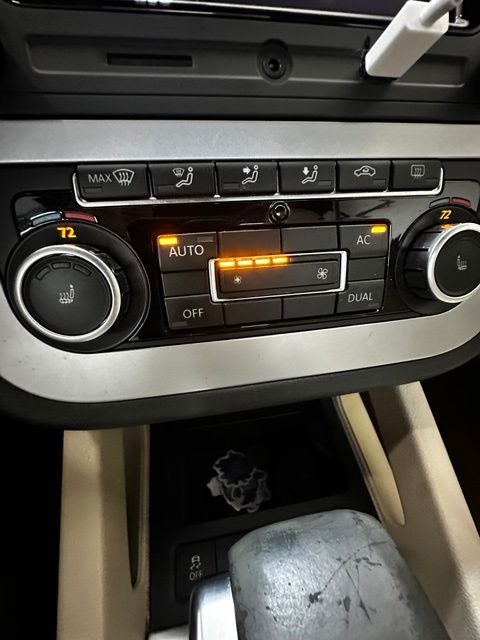 2011 Volkswagen Eos Komfort Edition