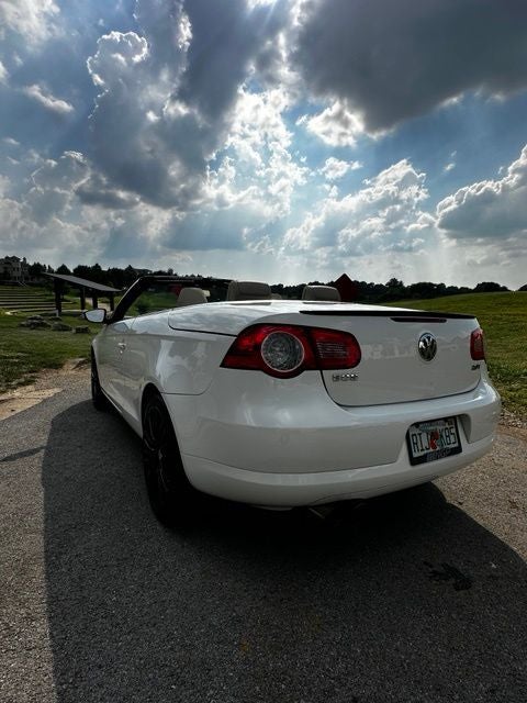 2011 Volkswagen Eos Komfort Edition