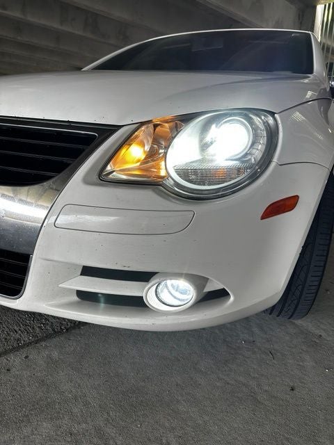 2011 Volkswagen Eos Komfort Edition