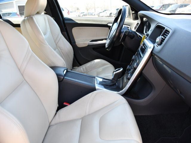 2015 Volvo S60 T5 Premier