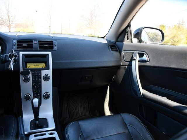 2012 Volvo C70 T5