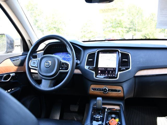 2023 Volvo XC90 B6 Plus 6-Seater