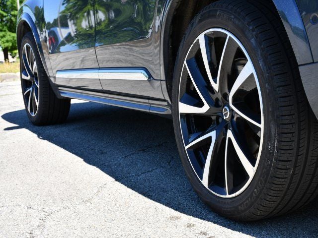 2023 Volvo XC90 B6 Plus 6-Seater