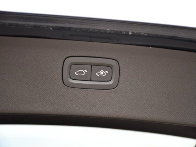 2025 Volvo XC90 B6 Plus 7-Seater 2025.5