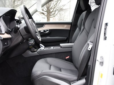 2025 Volvo XC90 B6 Plus 7-Seater 2025.5