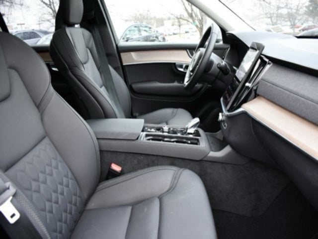 2025 Volvo XC90 B6 Plus 7-Seater 2025.5