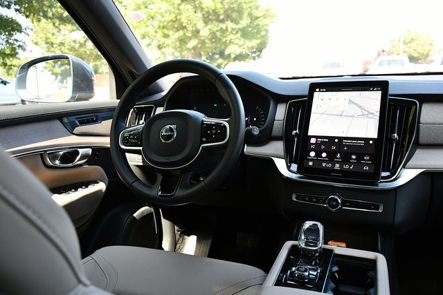 2026 Volvo XC90 B6 Plus 7-Seater