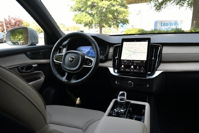 2026 Volvo XC90 B6 Plus 7-Seater