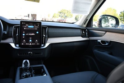 2026 Volvo XC90 B6 Plus 7-Seater