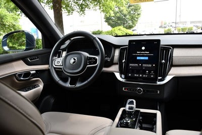 2026 Volvo XC90 B6 Plus 7-Seater