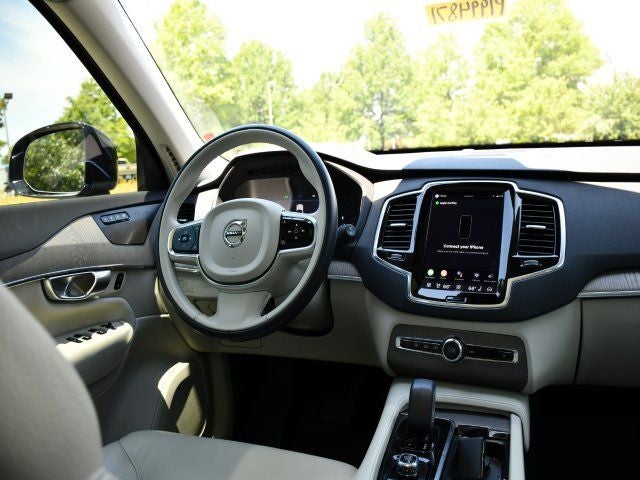 2023 Volvo XC90 B6 Plus 7-Seater