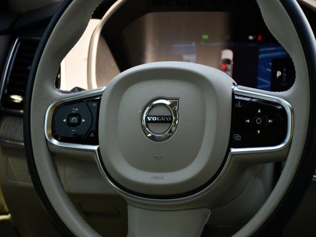 2023 Volvo XC90 B6 Plus 7-Seater