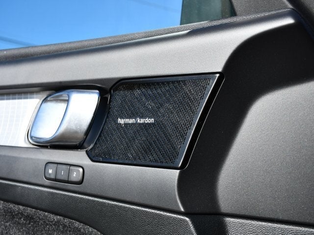 2019 Volvo XC40 Momentum