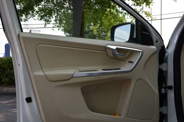 2015 Volvo XC60 T5 Premier
