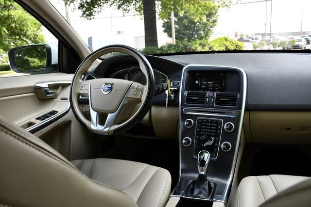 2015 Volvo XC60 T5 Premier