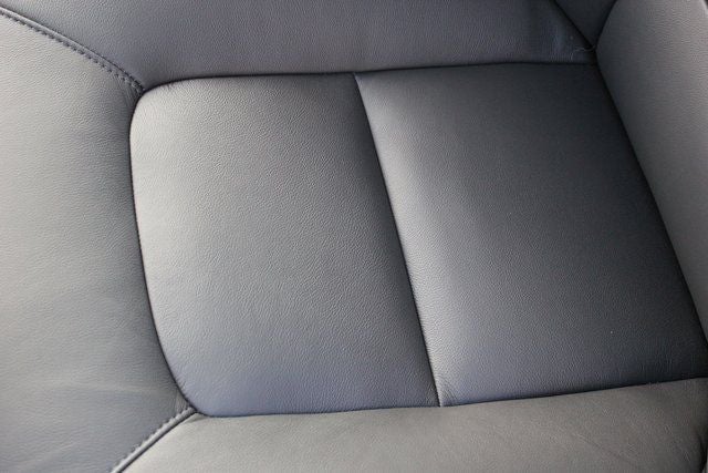 2016 Volvo XC70 T5 Platinum