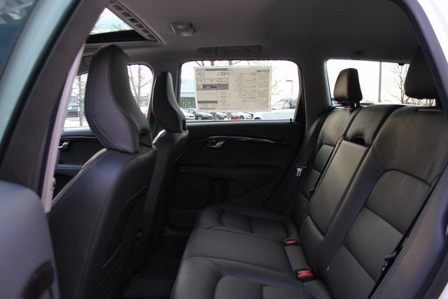 2016 Volvo XC70 T5 Platinum