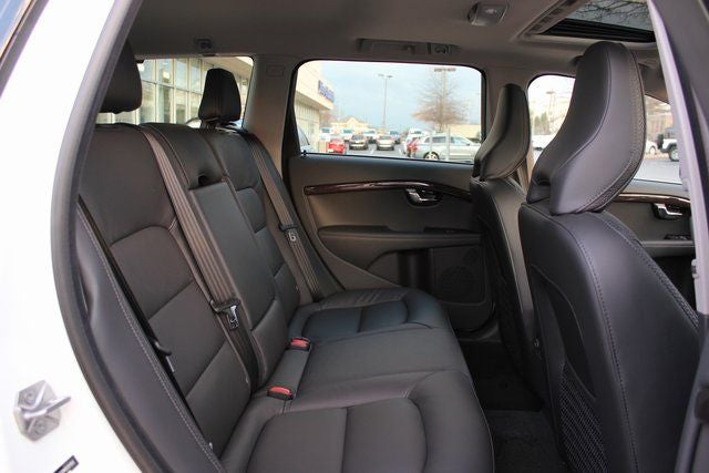 2016 Volvo XC70 T5 Platinum