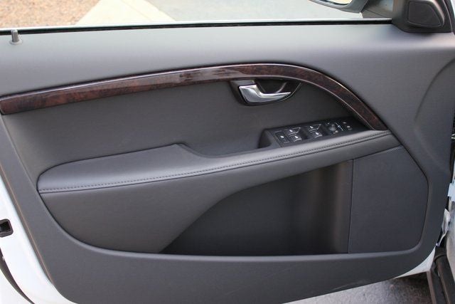 2016 Volvo XC70 T5 Platinum