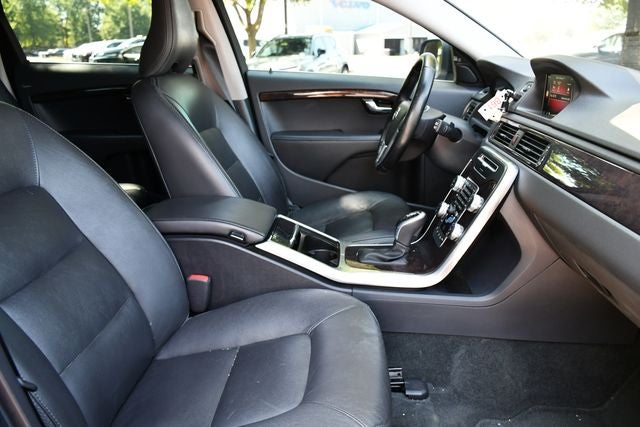 2016 Volvo XC70 T5 Platinum