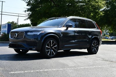 2021 Volvo XC90 T6 Momentum