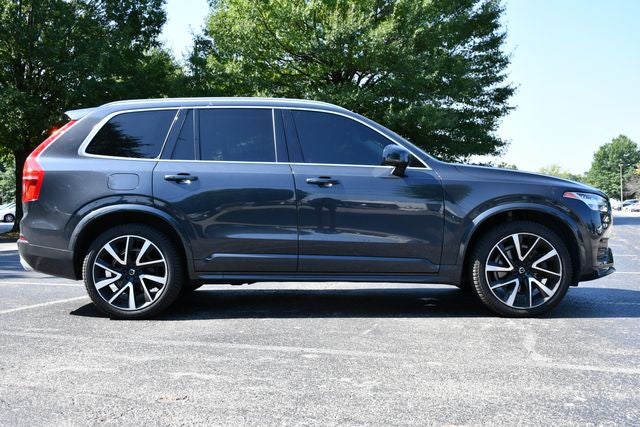 2021 Volvo XC90 T6 Momentum