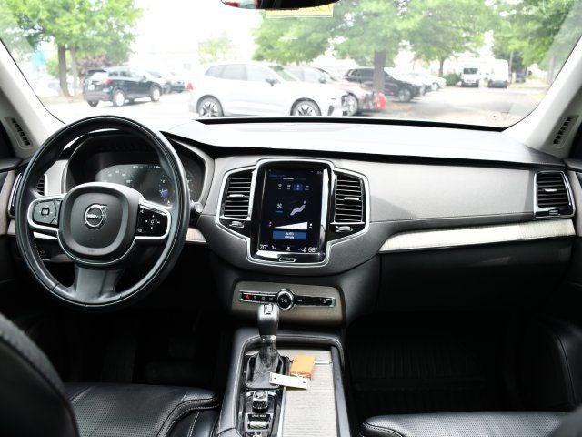2021 Volvo XC90 T6 Inscription