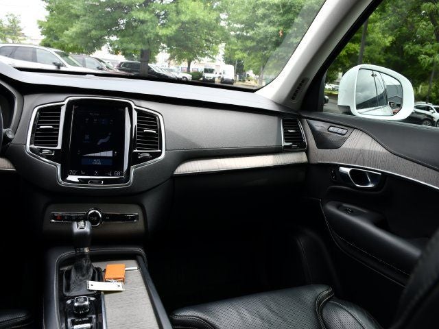2021 Volvo XC90 T6 Inscription